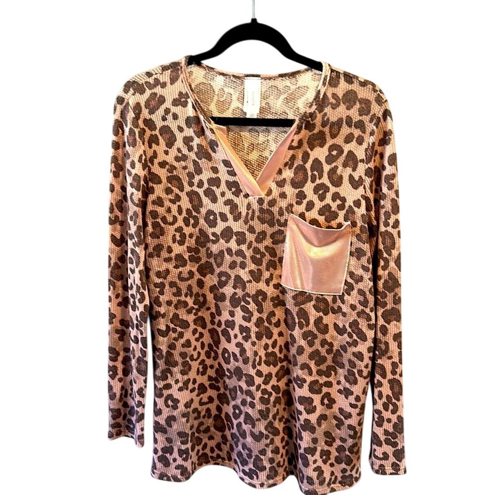 HoneyMe Small Brown/Tan Leopard Print Waffle Knit‎ Top NWOT